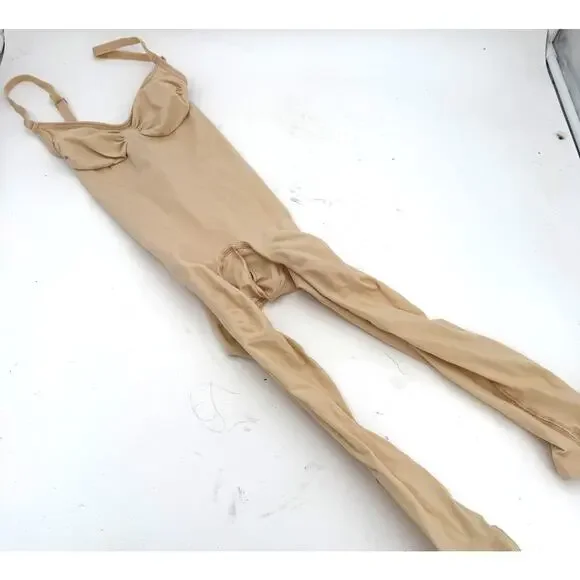 SKIMS Tan Shapewear Bodysuit - Picture 1 of 6